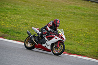 motorbikes;no-limits;peter-wileman-photography;portimao;portugal;trackday-digital-images